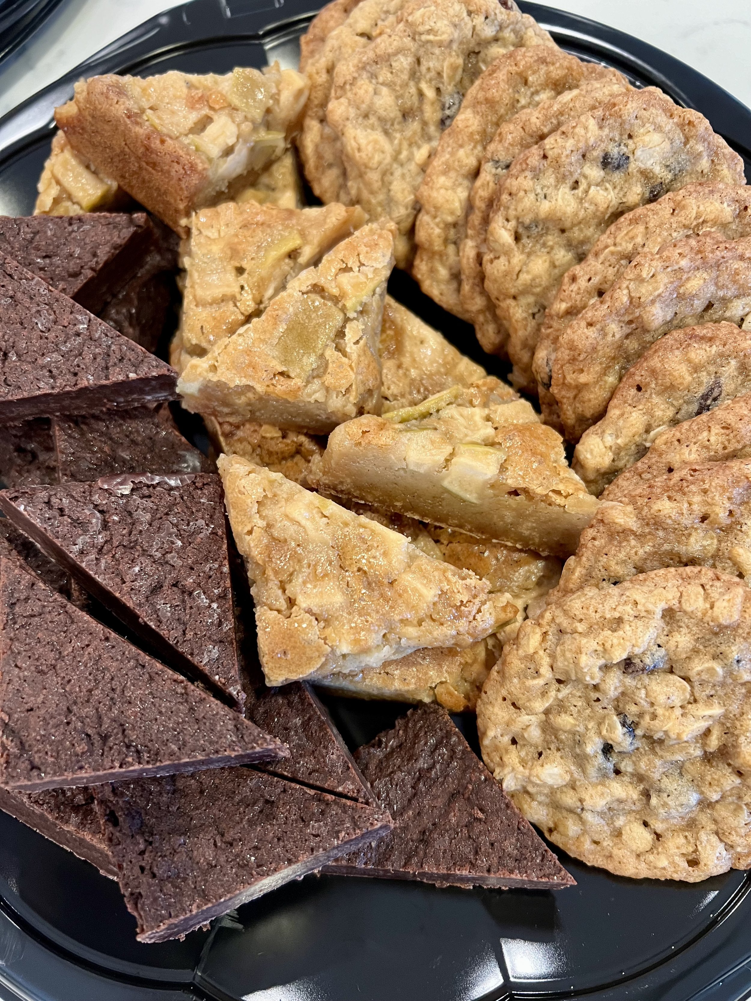 Apple Pie Blondies and other sweets for the Jewish New Year