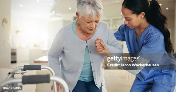 Signs a Loved One May Need Home Care