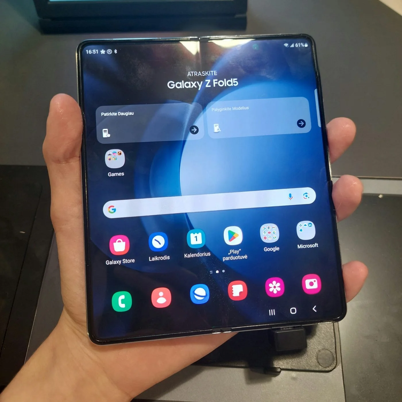 Samsung Galaxy Z Fold5