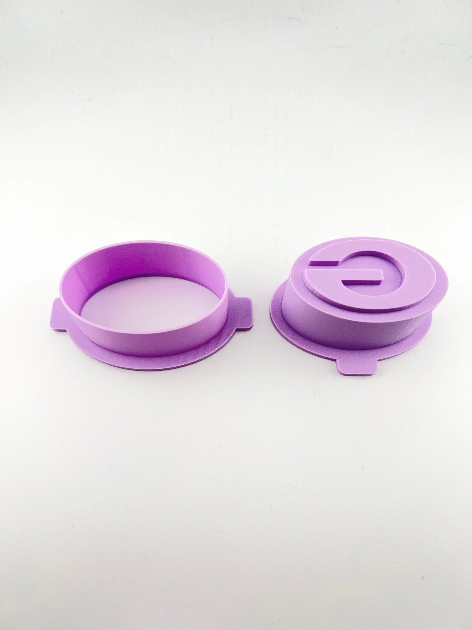 Varsity G Cake Pop Cutter
