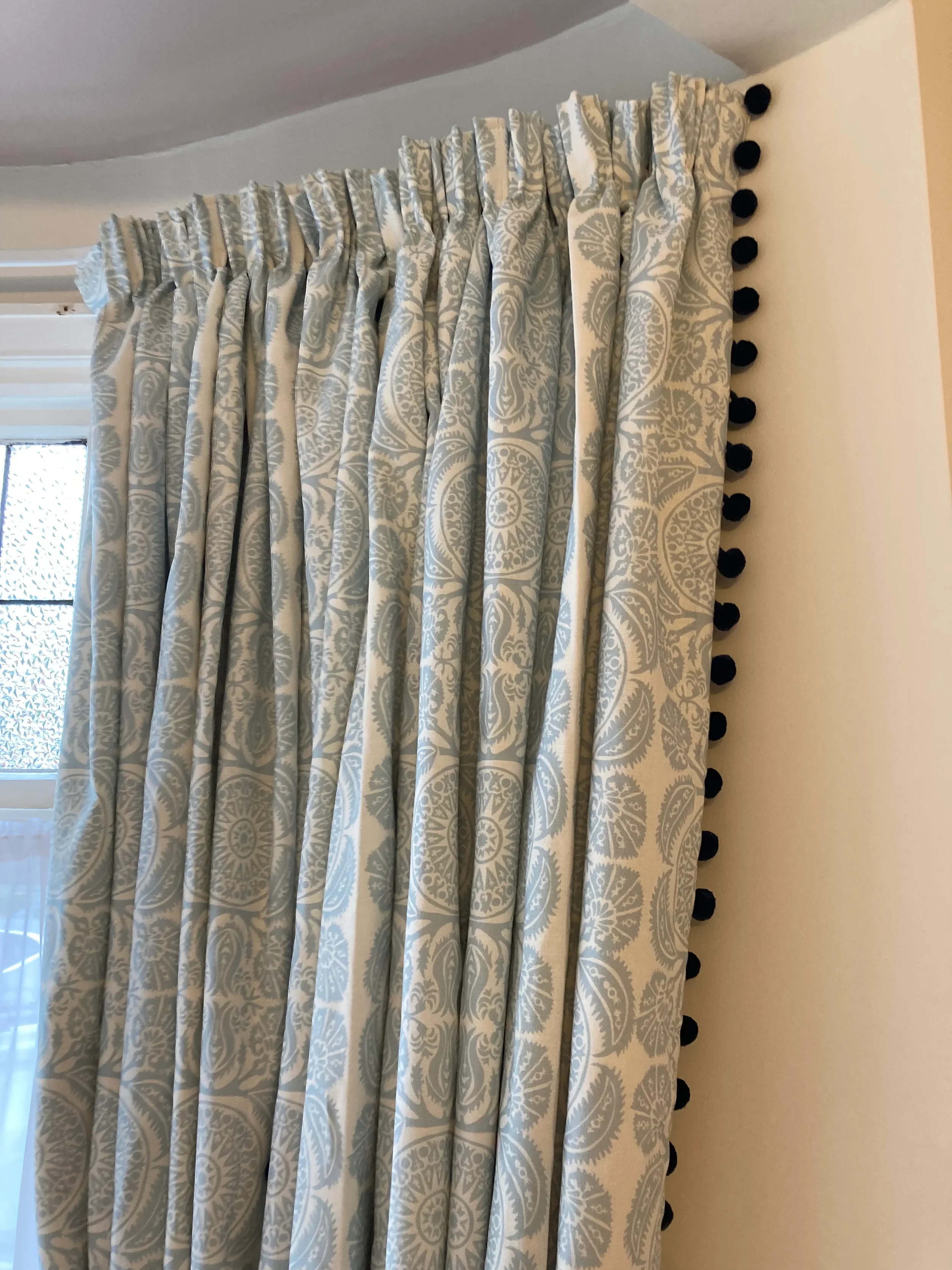 Curtain Headings: What They Are, What They Do, and Why It Matters More Than You Think