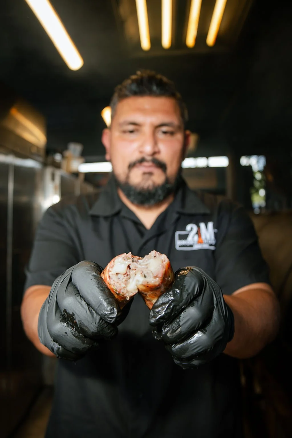 Esaul-Ramos-2M-Smokehouse 2.jpg
