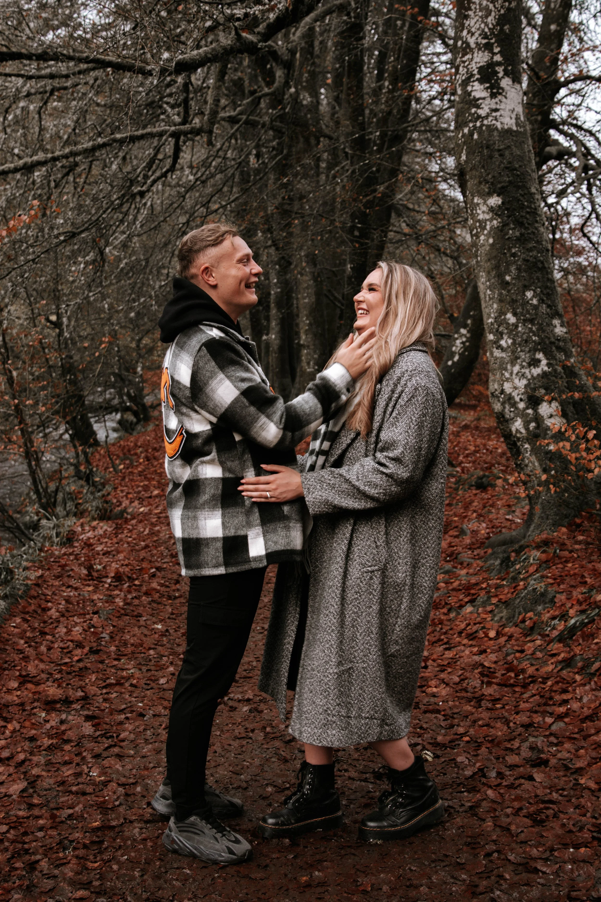 COUPLE  PORTRAIT SHOOT GLASGOW