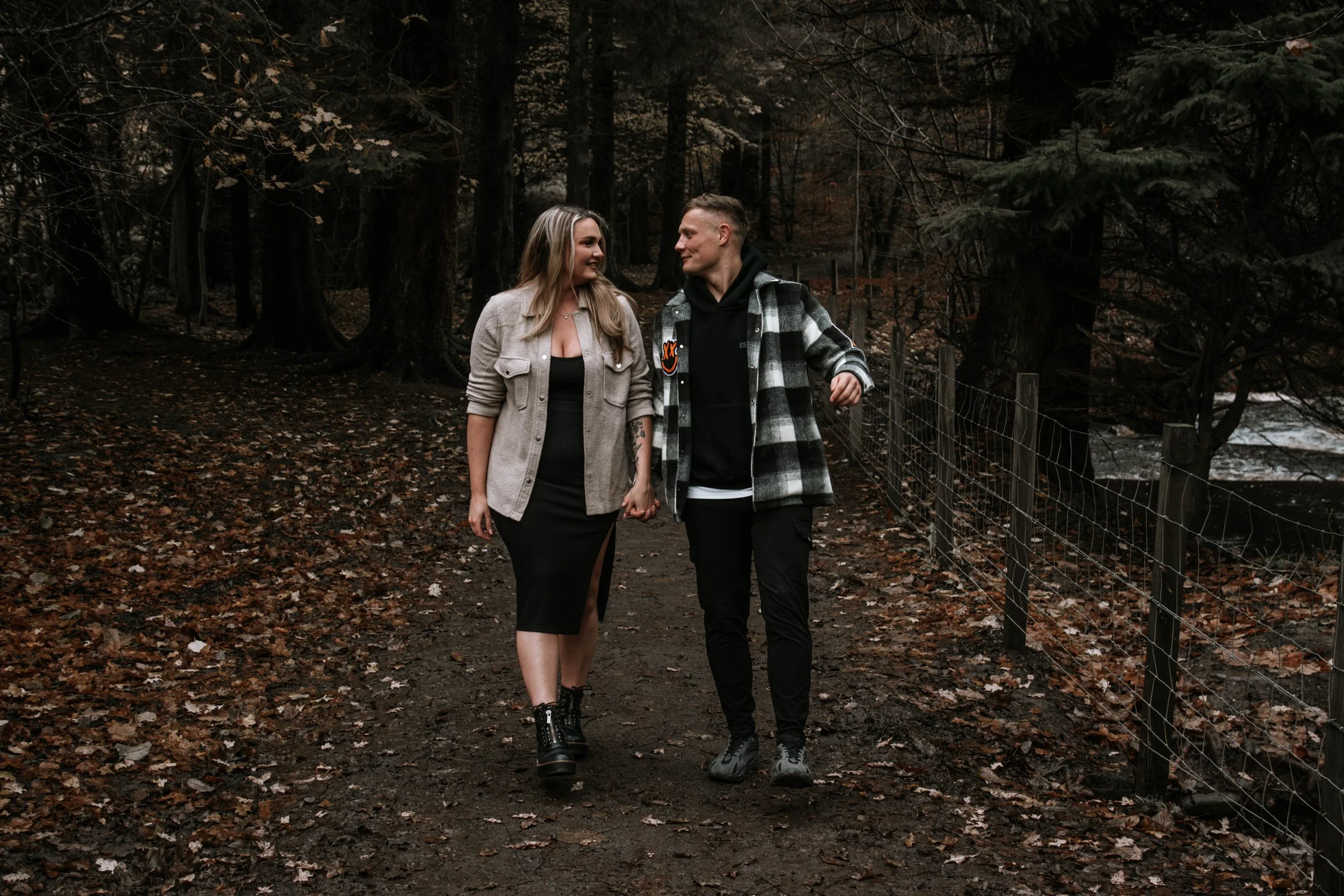 COUPLE  PORTRAIT SHOOT GLASGOW