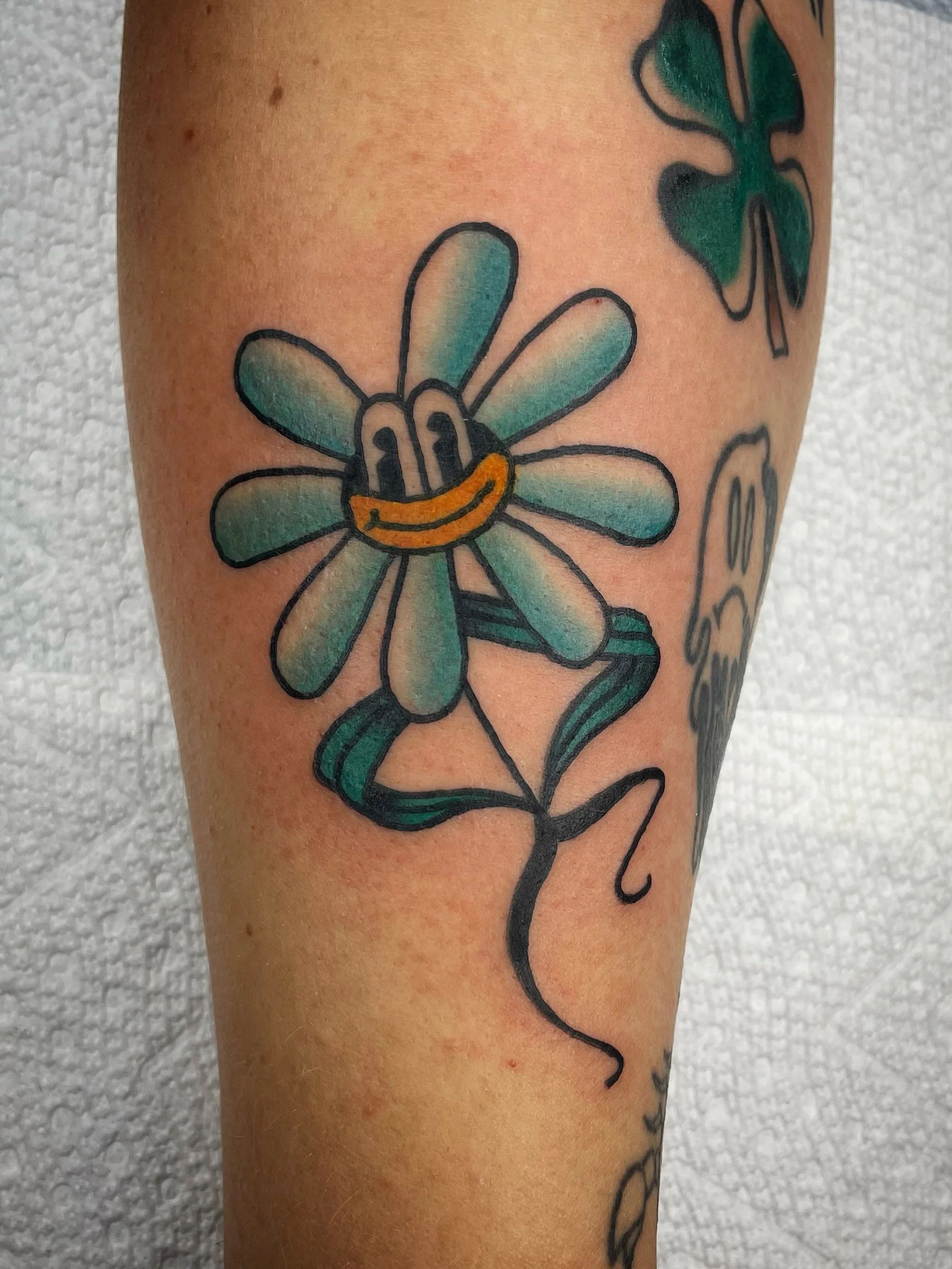 A jovial little guy from my flash!
#stpete #stpetetattoos #traditionaltattoos #stpetetattooartist #tradtattoos