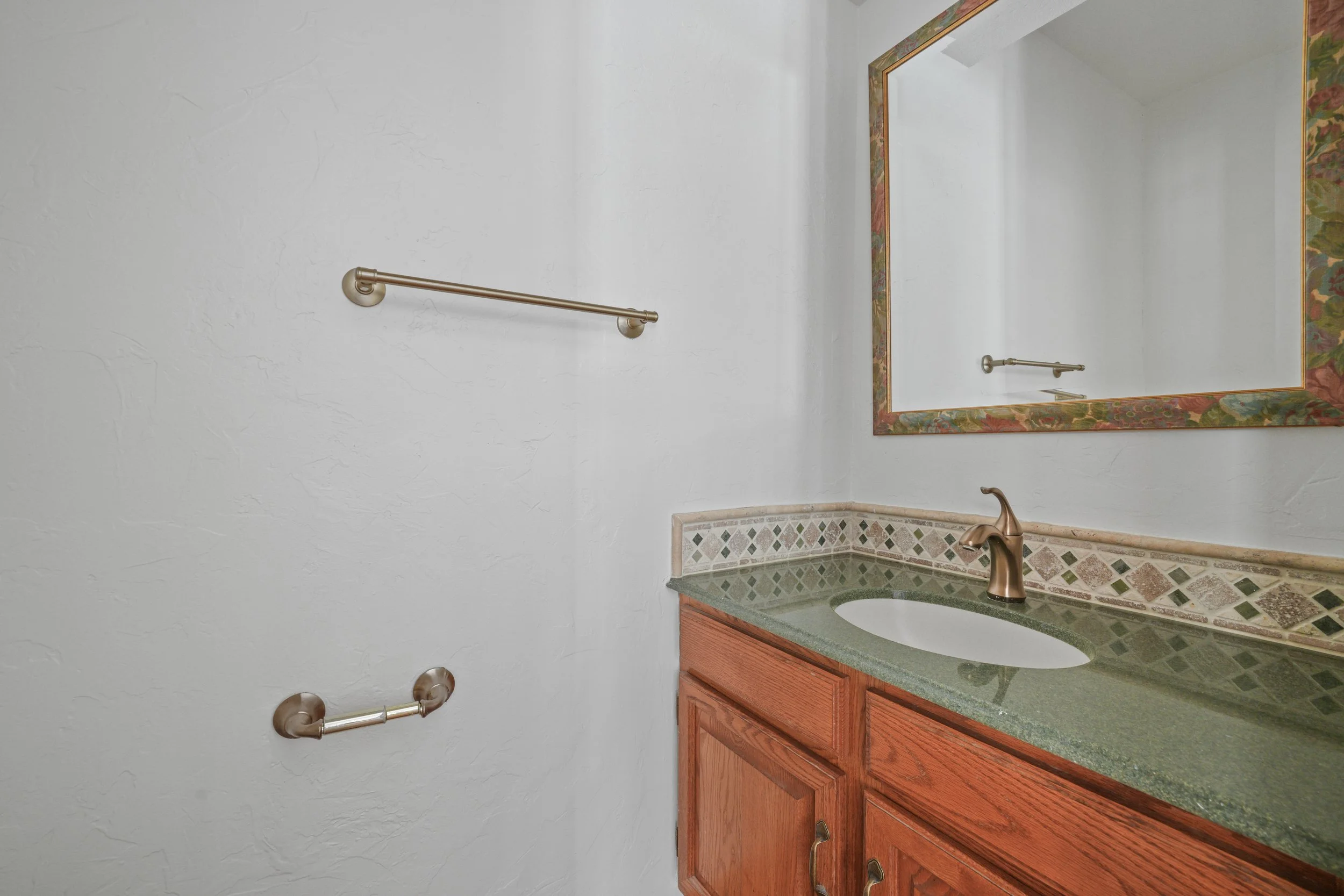 8095 S Clayton Cir(MLS)-29.jpg