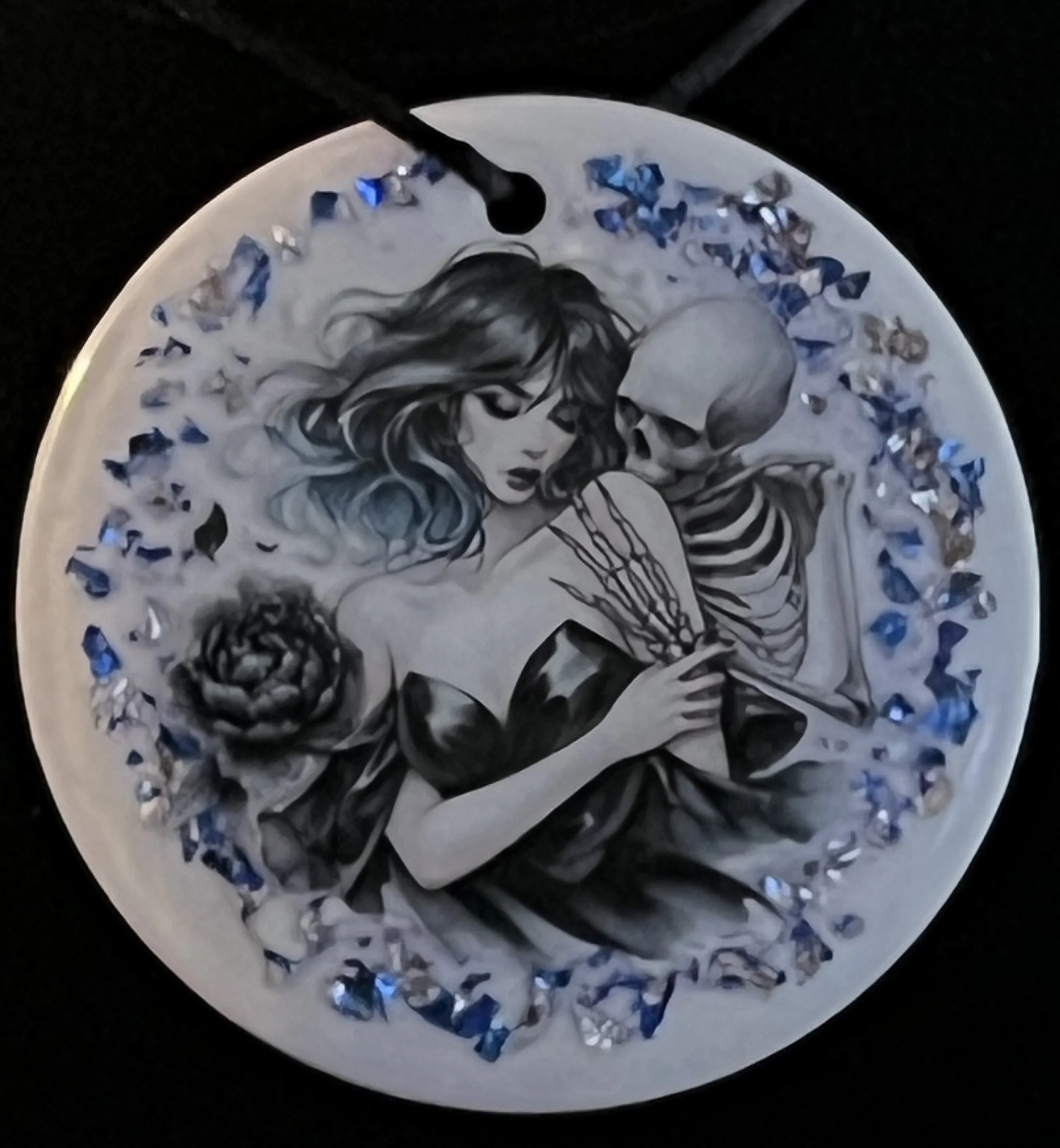 Gothic Romance Ornament
