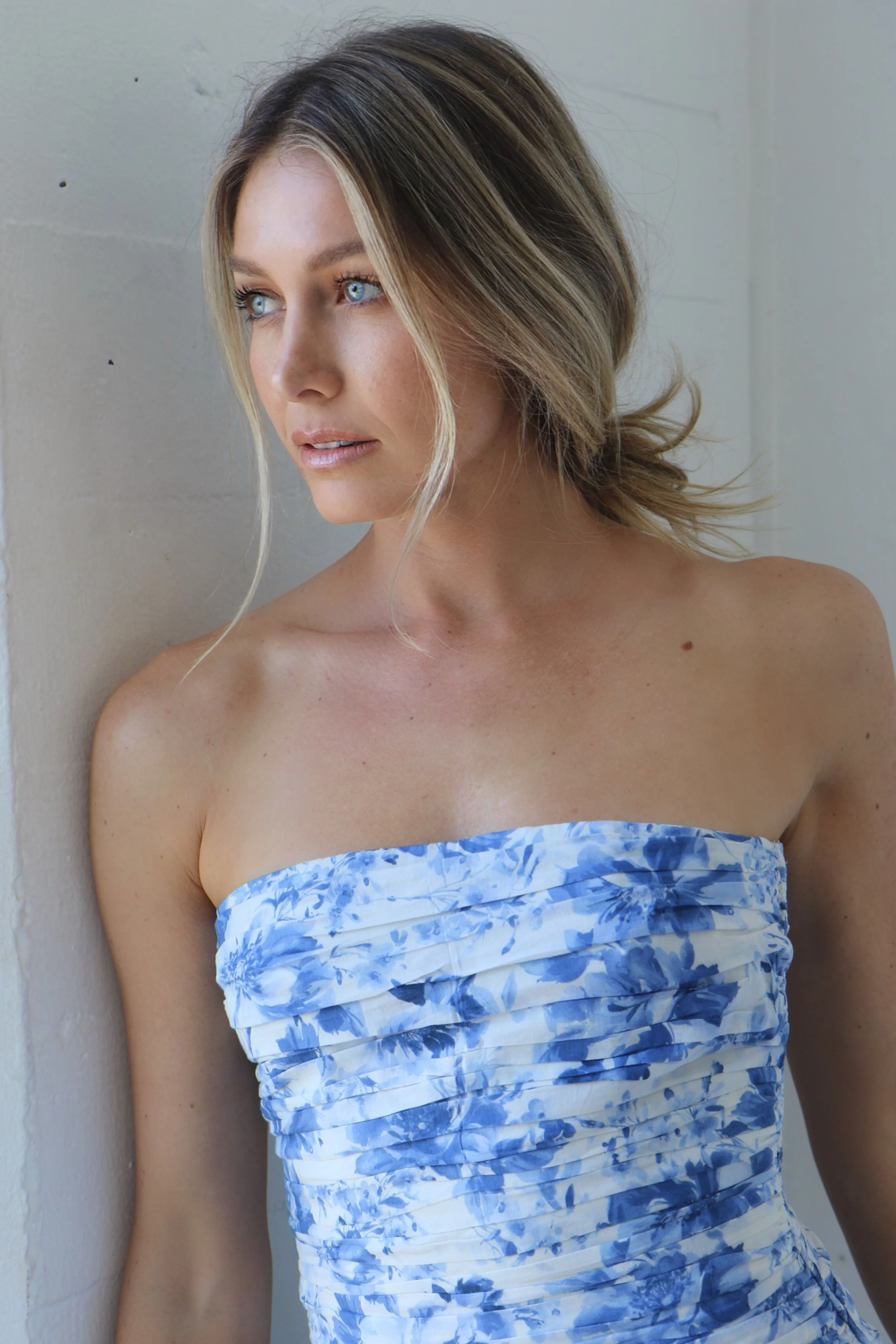 DRESS3.JPG