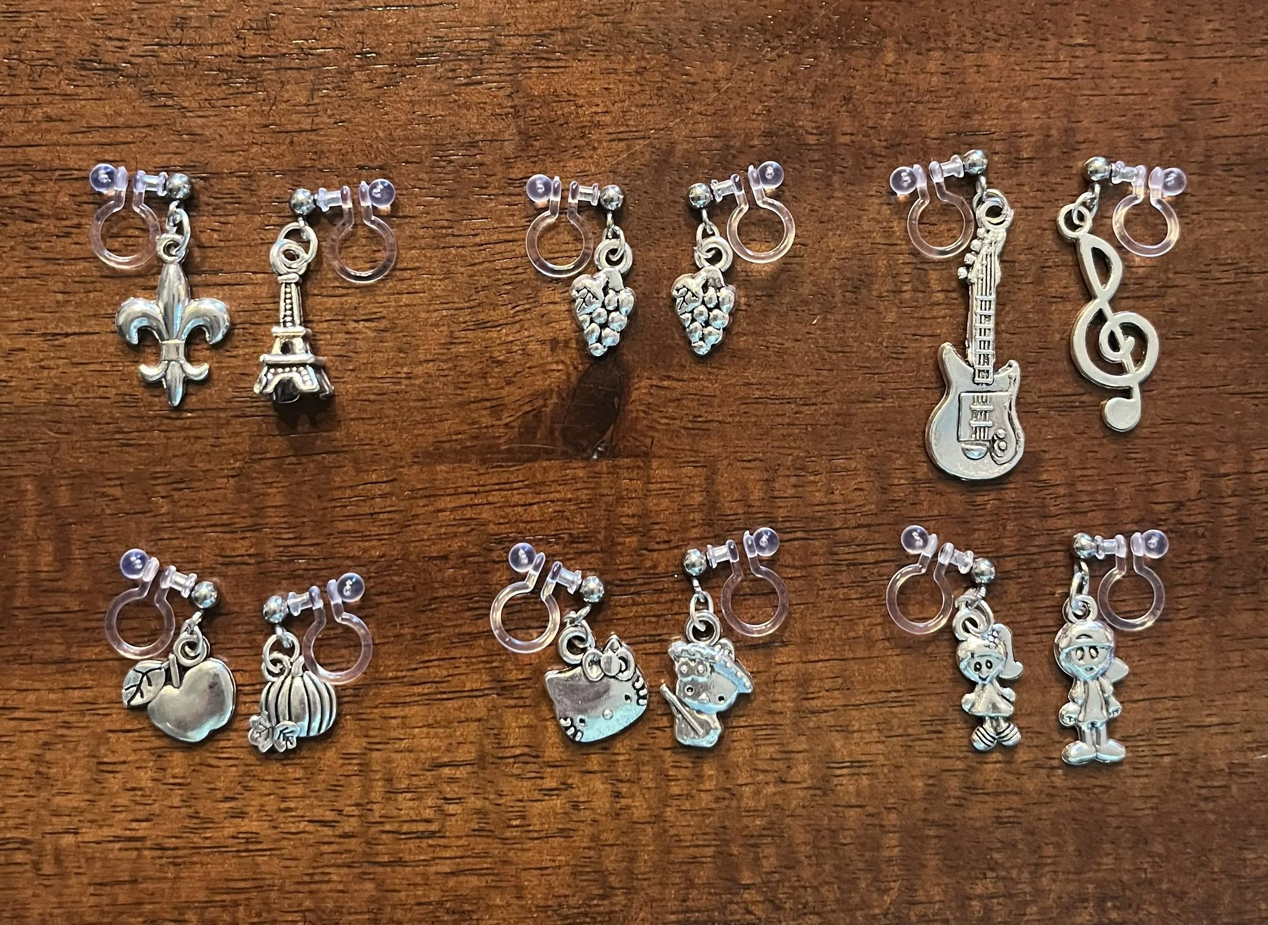 OUTSIDE THE BOX SILVER PAIRS