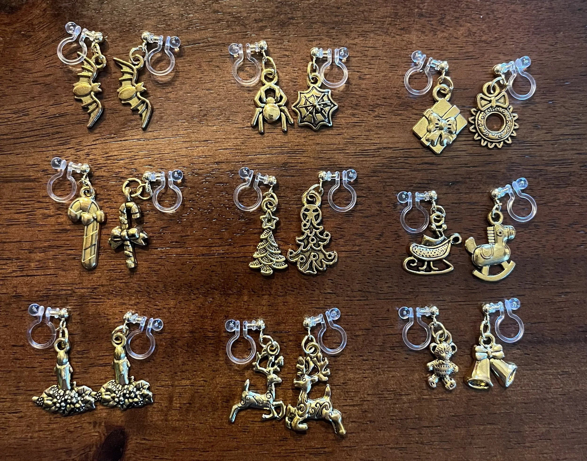 GOLDEN HOLIDAY PAIRS
