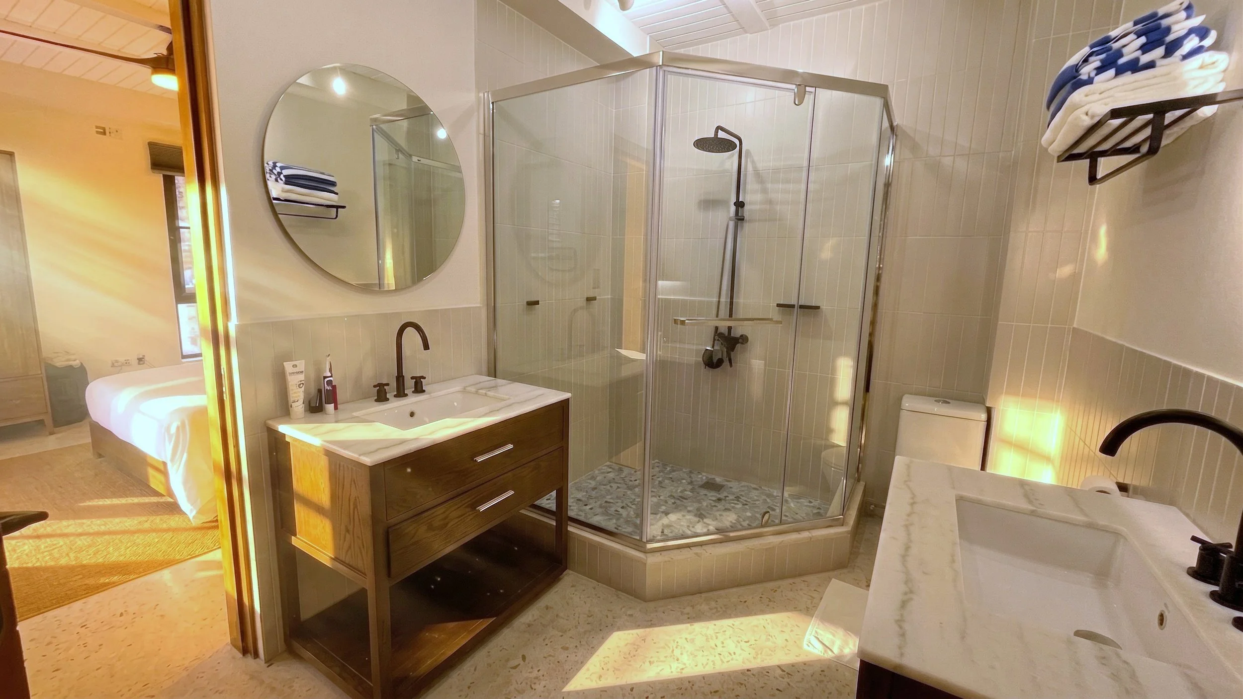 bathroom _ 2.jpg
