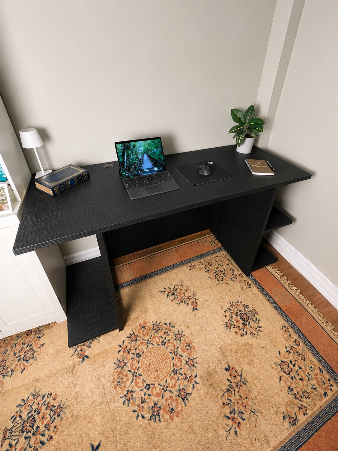 Custom Desk 1.png