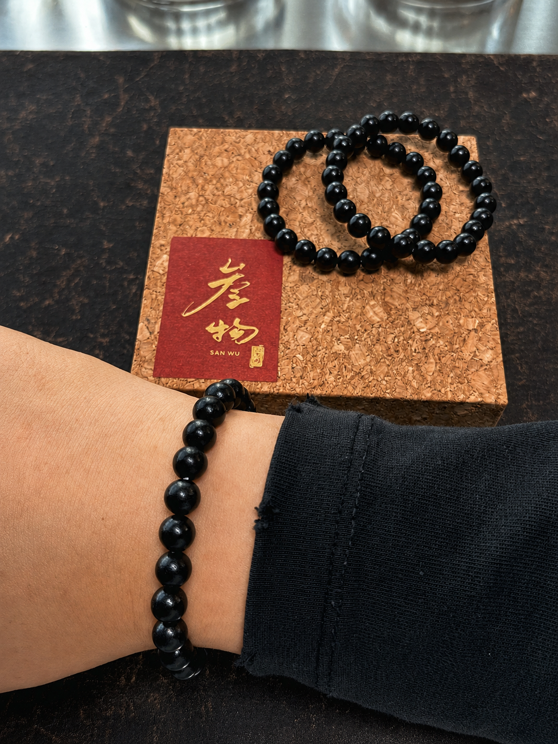 Chinese herb black worn.png