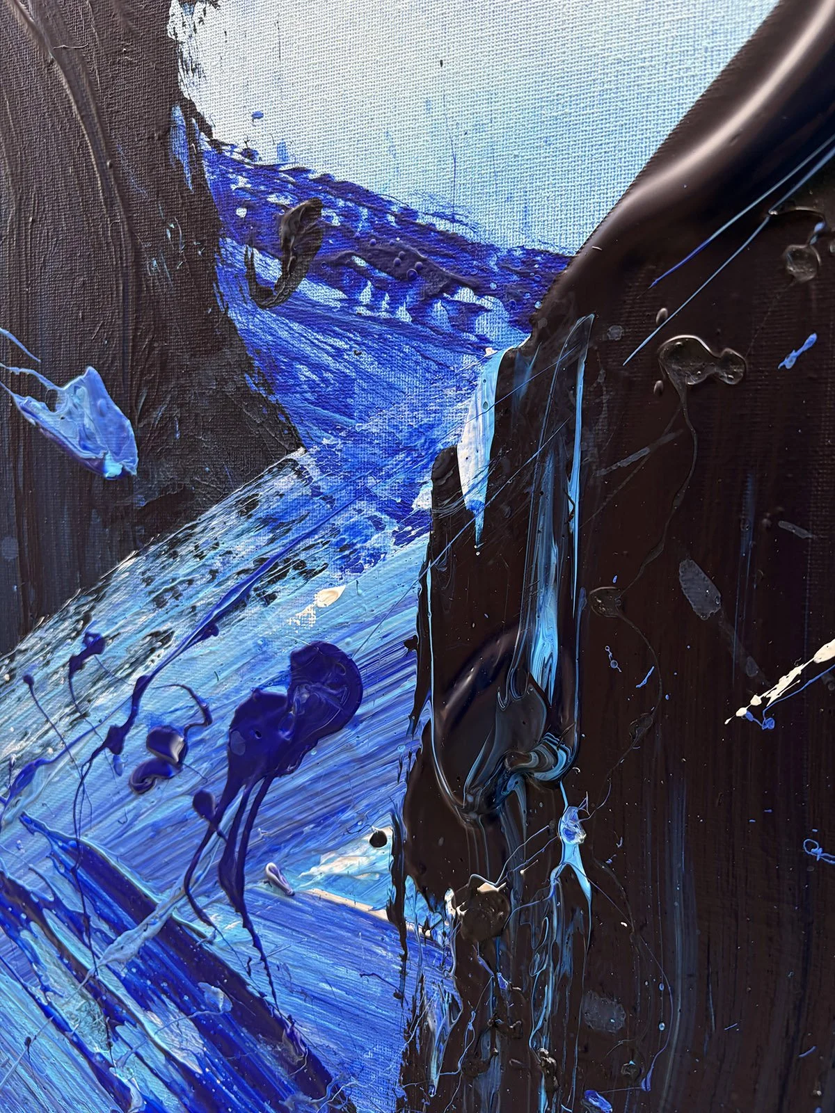 Three_Weights_Blue_Echo_3.jpg