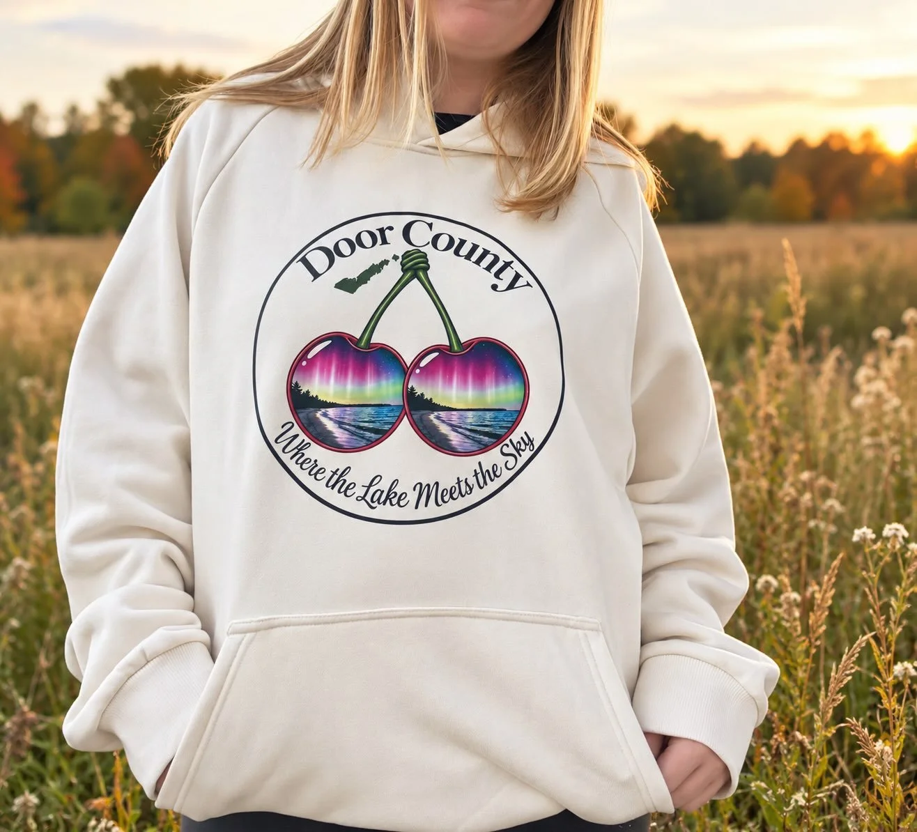 Still so fun seeing my own photos come to life in these little cherries. Taking some of my favorite Door County views and turning them into something I can actually wear has been one of my favorite parts of creating Cherry Skies Co🍒😃
#doorcountywis