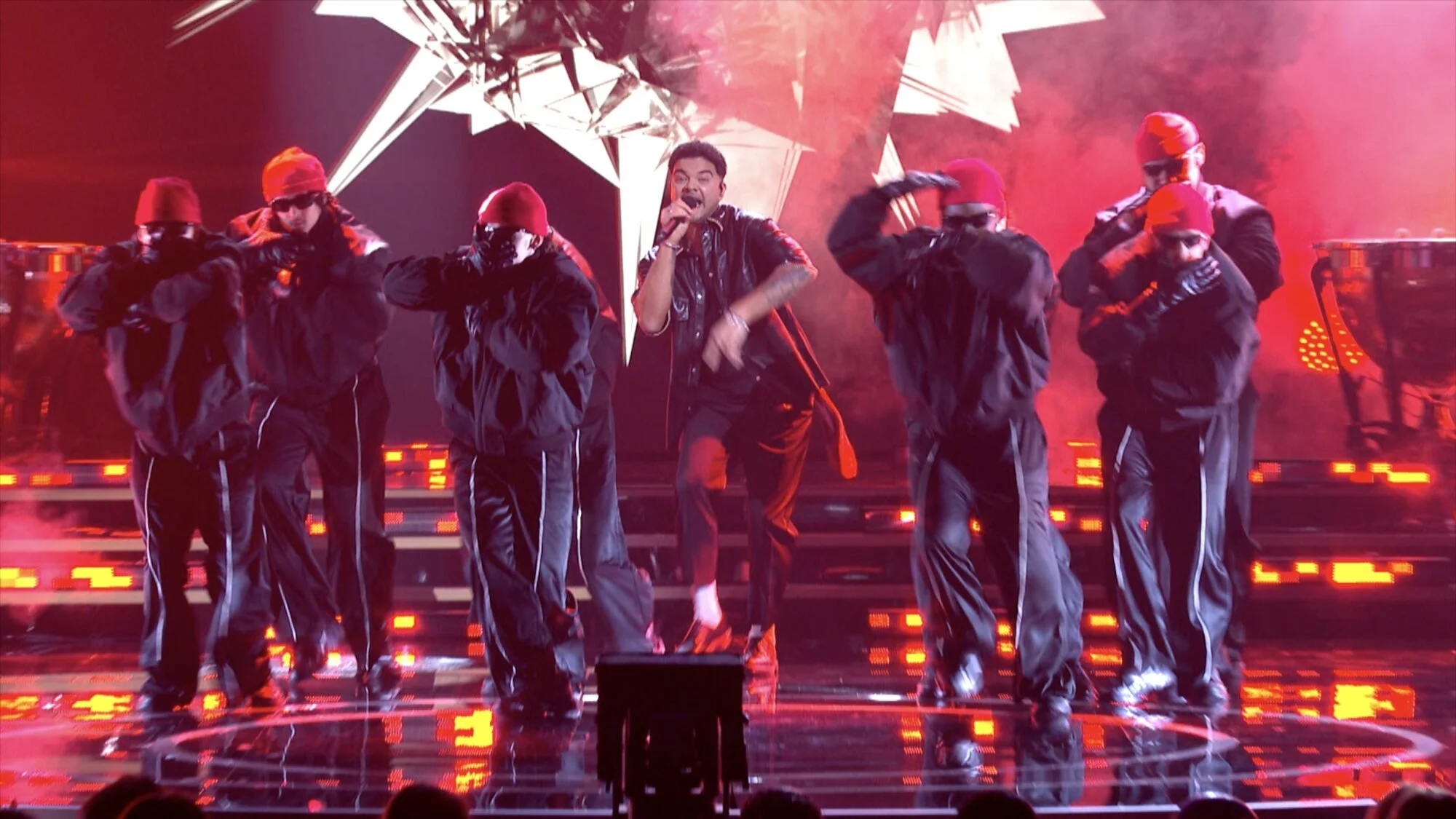 guy-sebastian-live-red-stage-dancers.jpg
