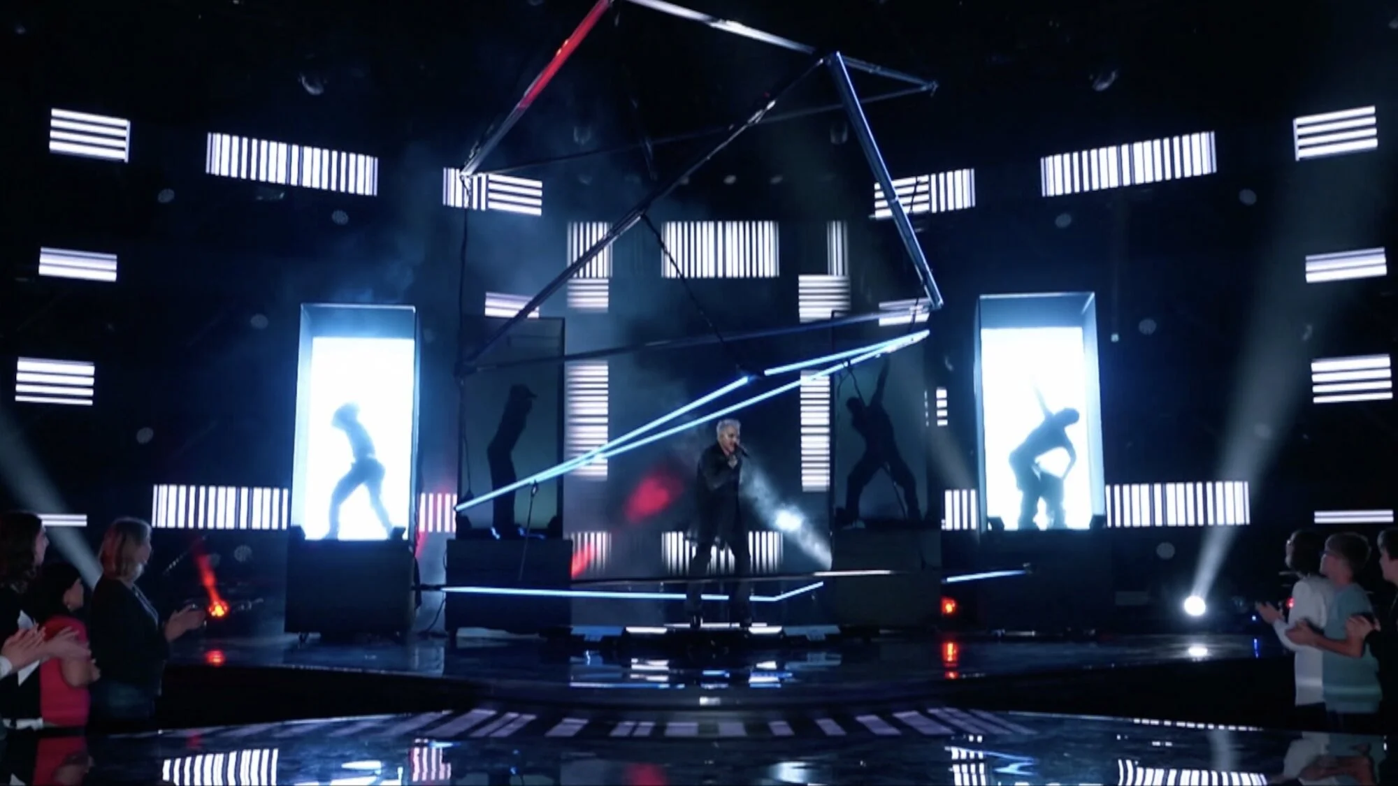 the-voice-australia-neon-frame-stage.jpg