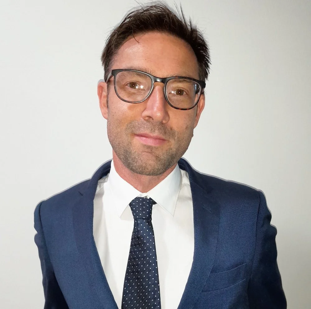 Nic Fischer, General Surgeon