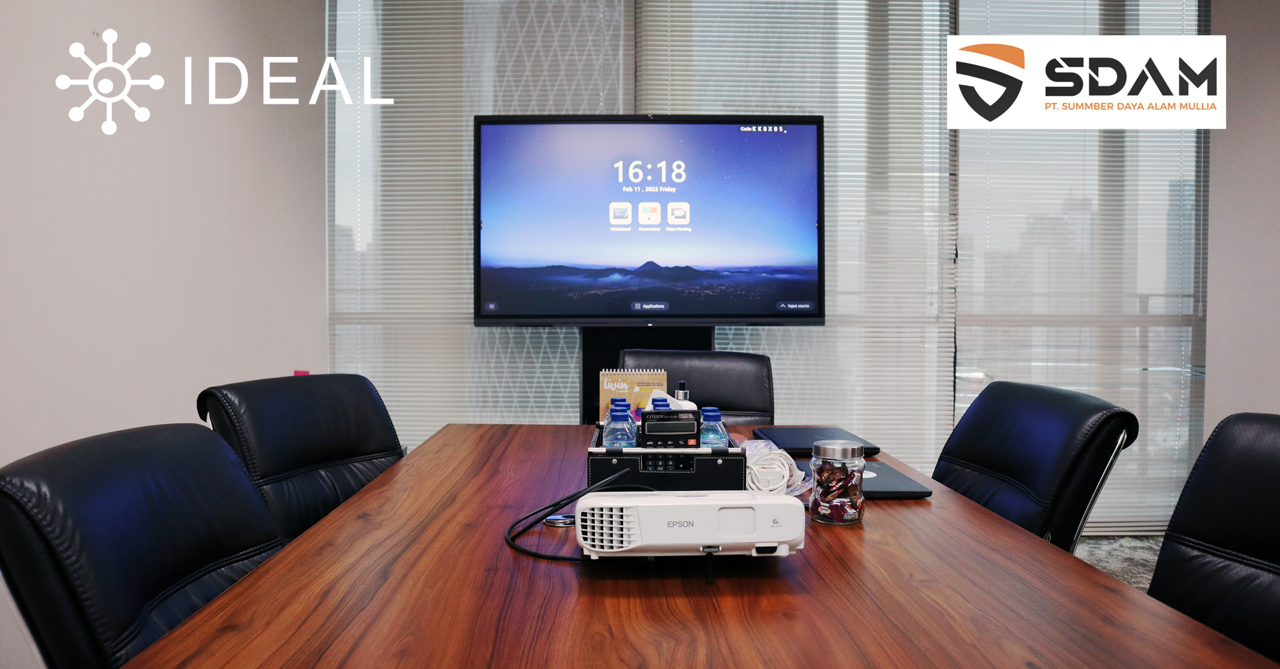 MAXHUB digital whiteboard indonesia