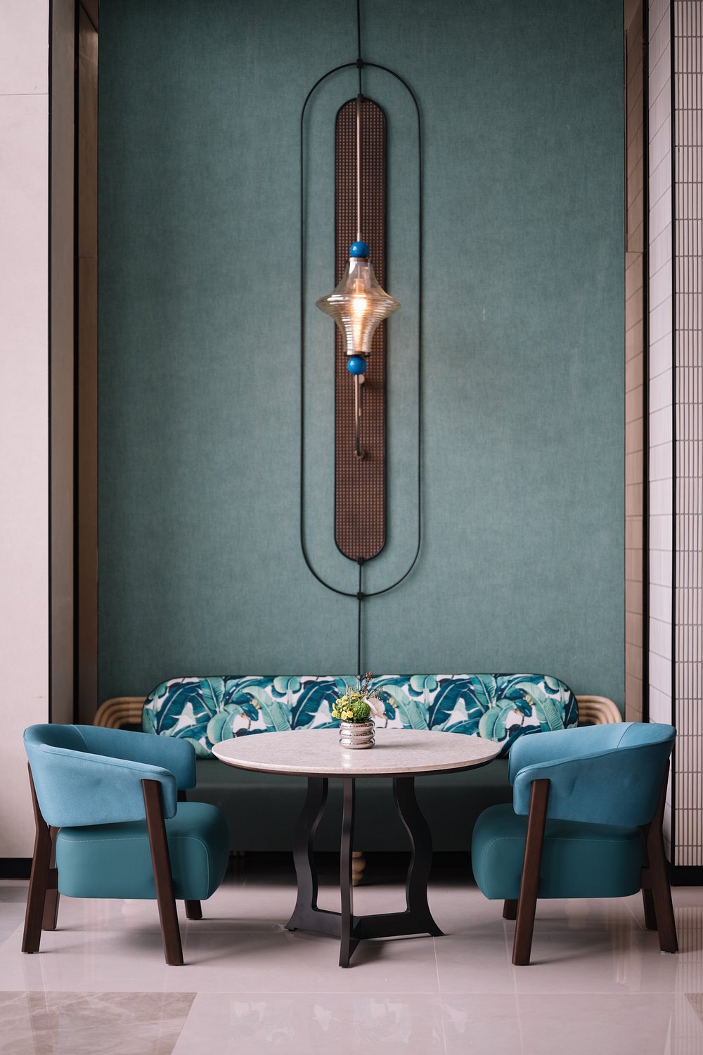 Iconic Marjorie Hotel AV System loom-leafs-lounge-1.jpg