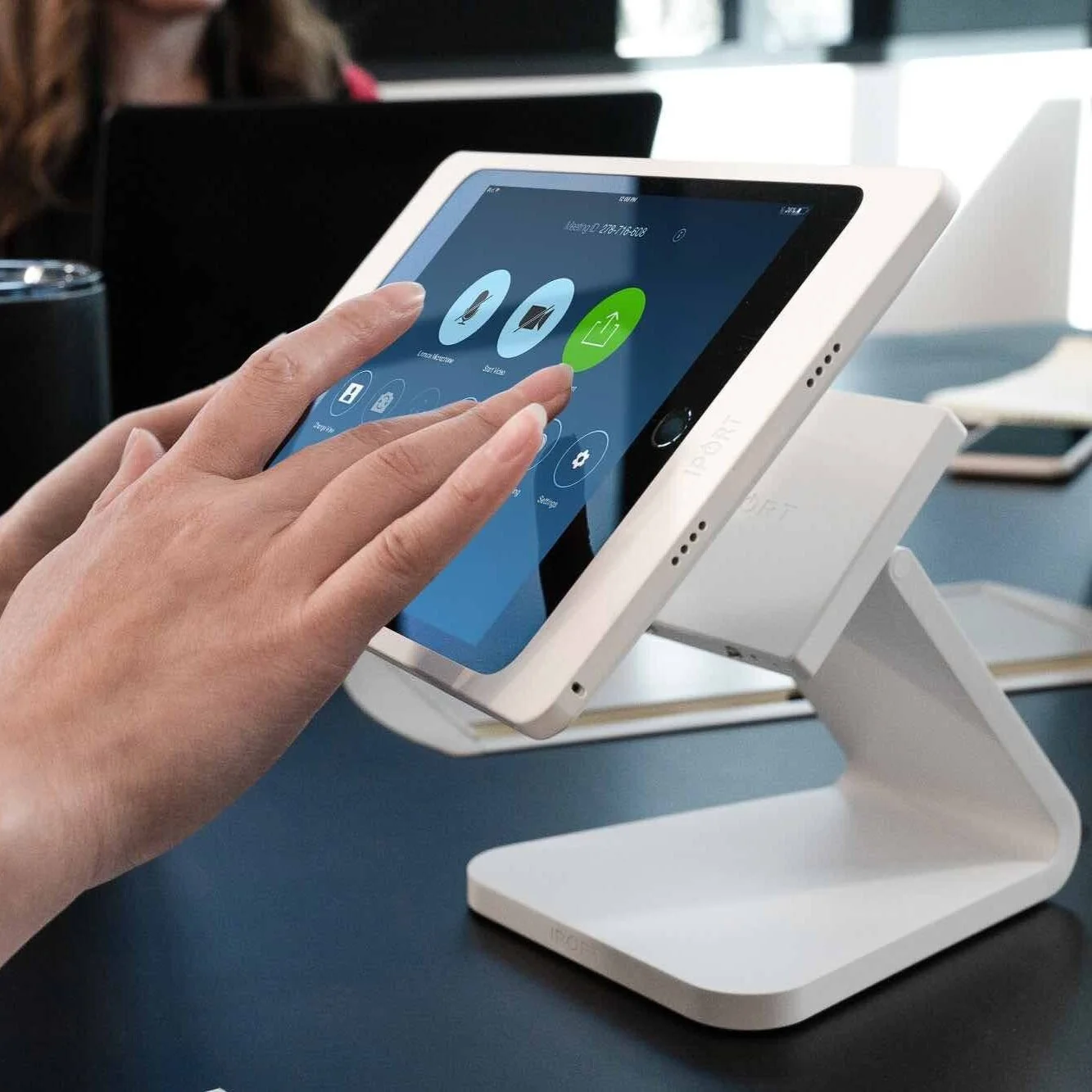 ipad stand holder 