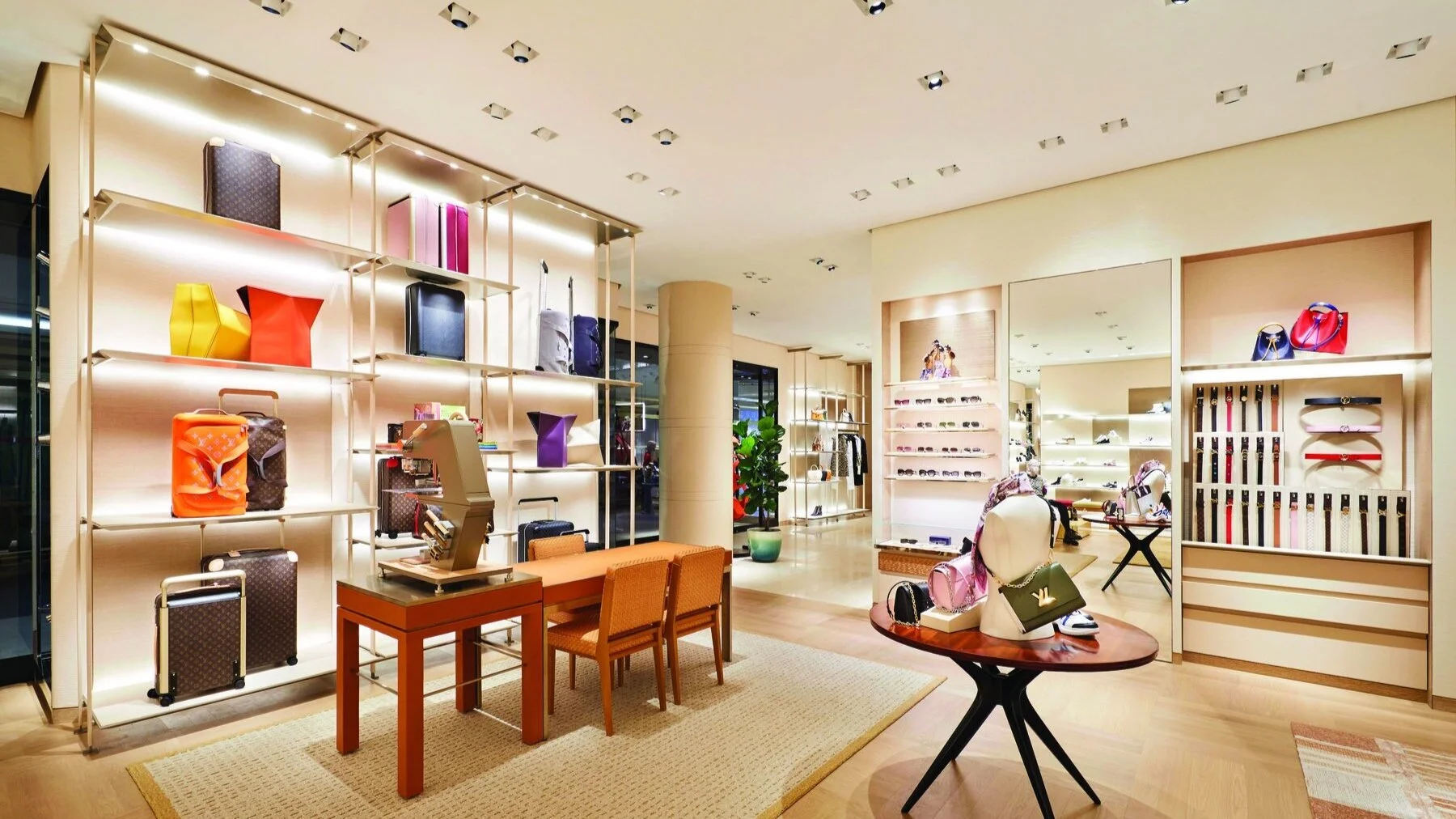 Sonance is specified in many luxury retail boutiques around the world including Louis Vuitton, Tiffany, Barney's of New York, Tom Ford, Prada, Gucci, Dior, Miu Miu, Valentino's, and Fendi.