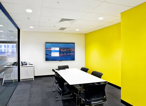 Zoom video conferencing DTEN in a meeting room