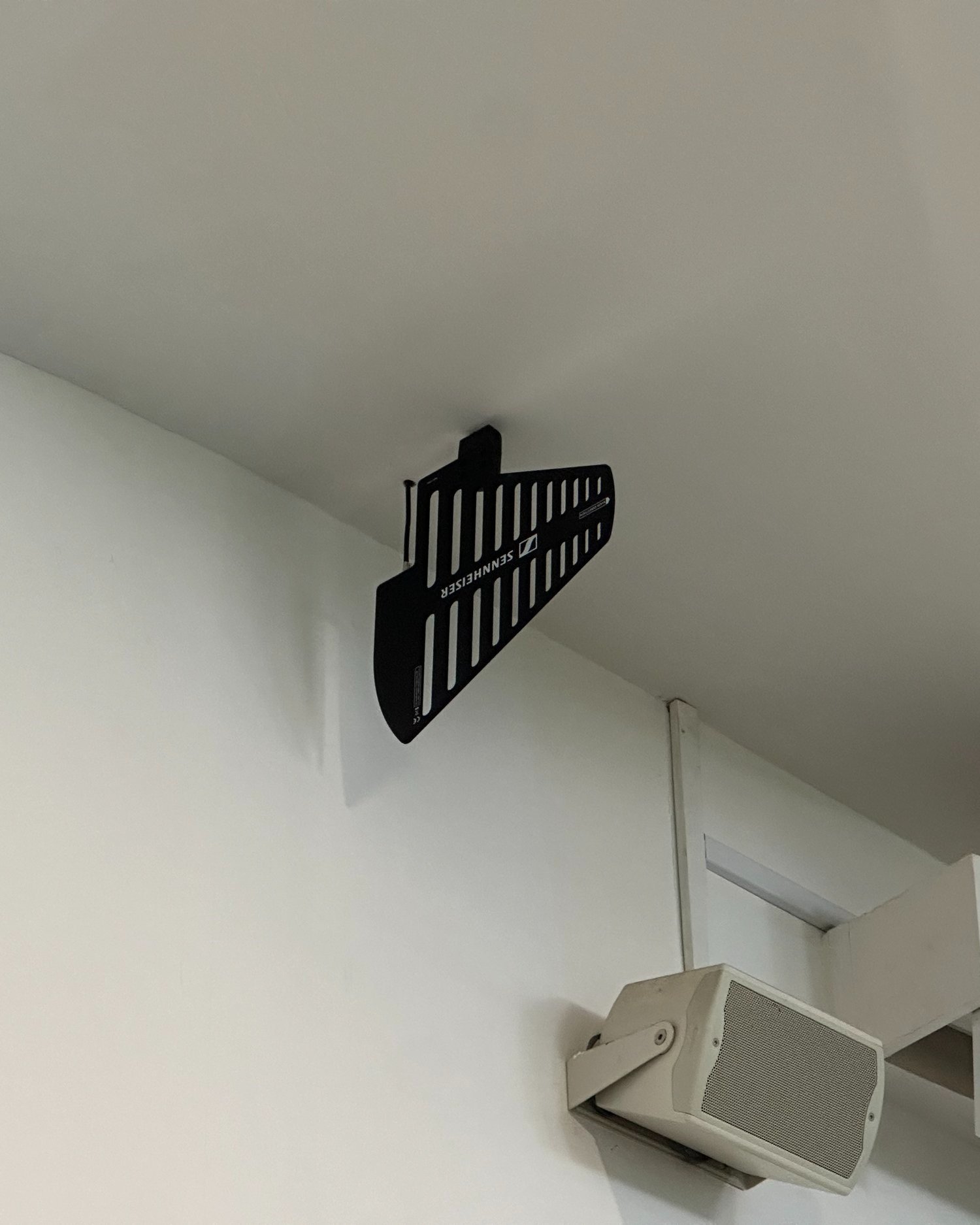 Sennheiser Antenna