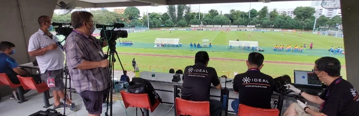 Football-sports-Live-broadcasting-system