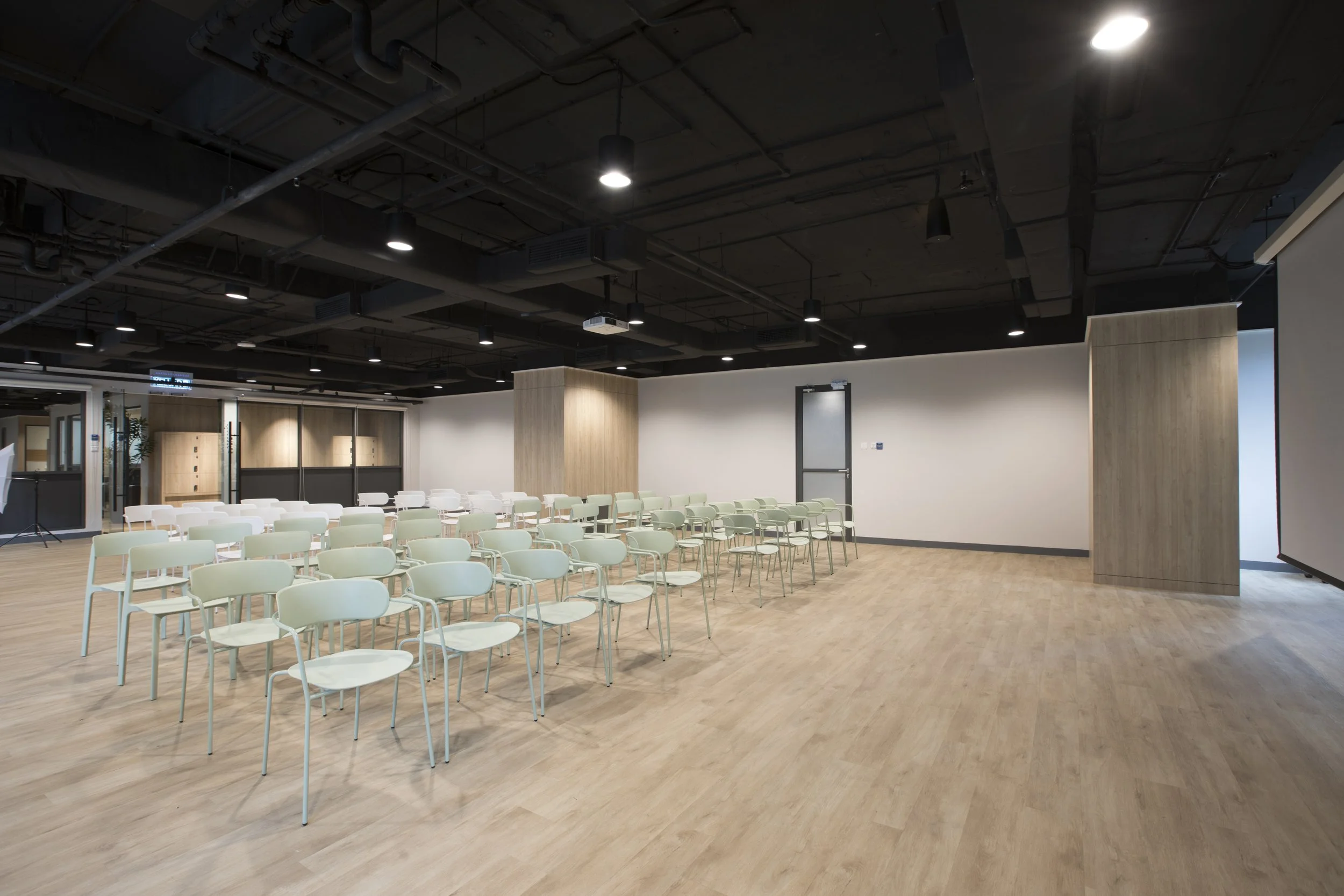 Komune co-working space sonance speakers 6.jpg
