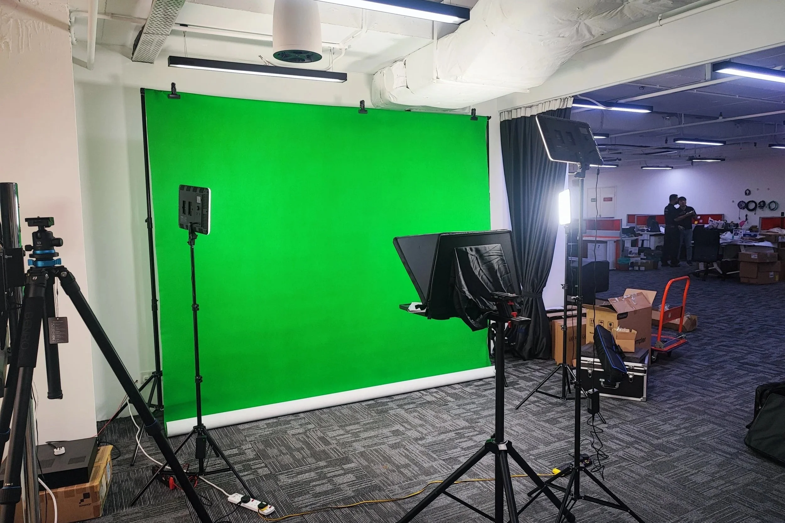 MOE+Malaysia+Studio+Equipment+1697795272064.jpg