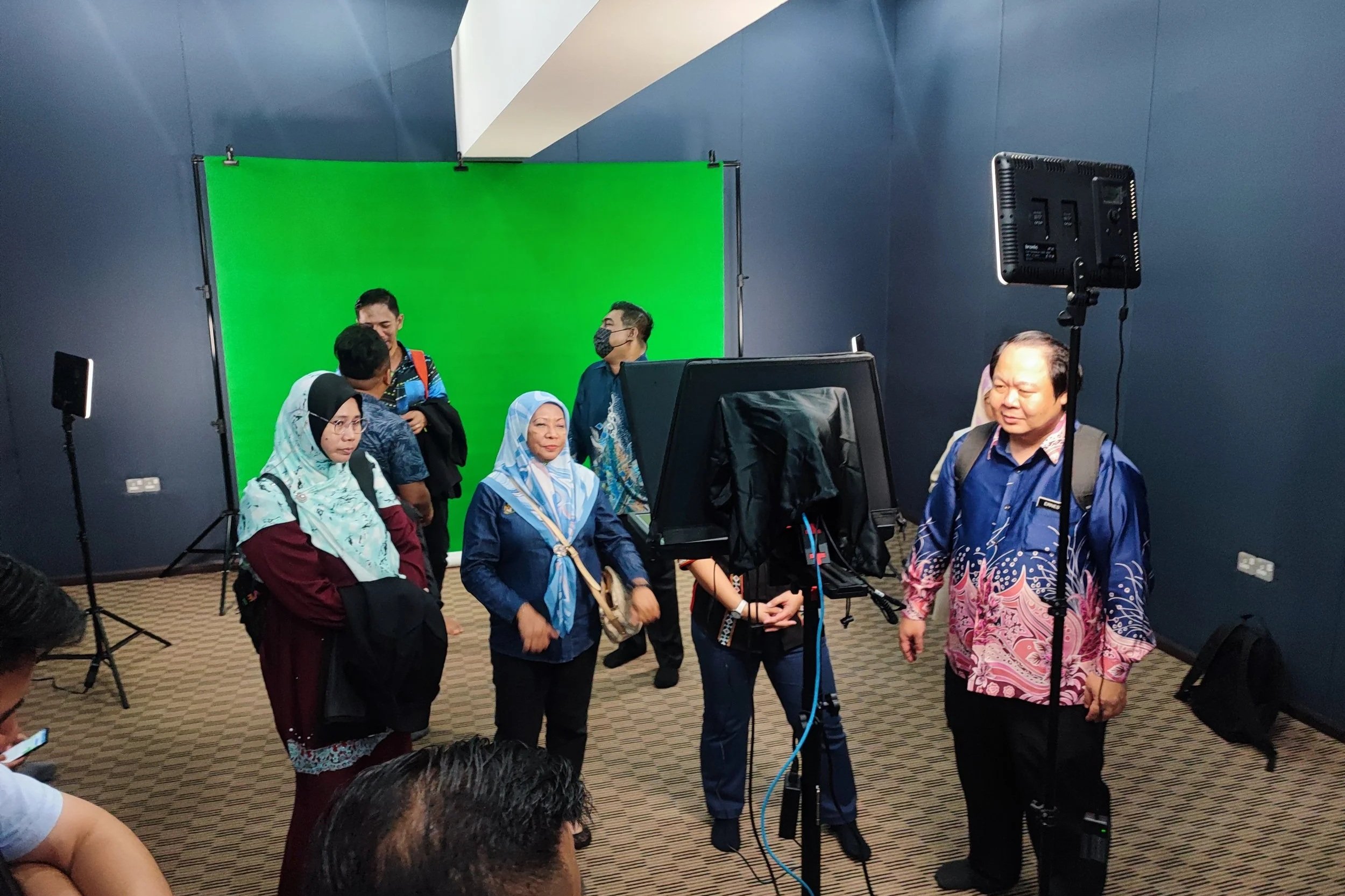 MOE+Malaysia+Studio+Equipment+1697795271824.jpg