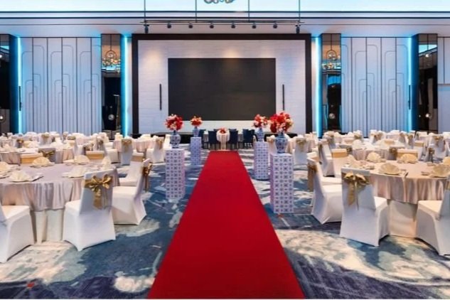 Iconic+Marjorie+Hotel+Ideal+AV+system-grand-ballroom.jpg