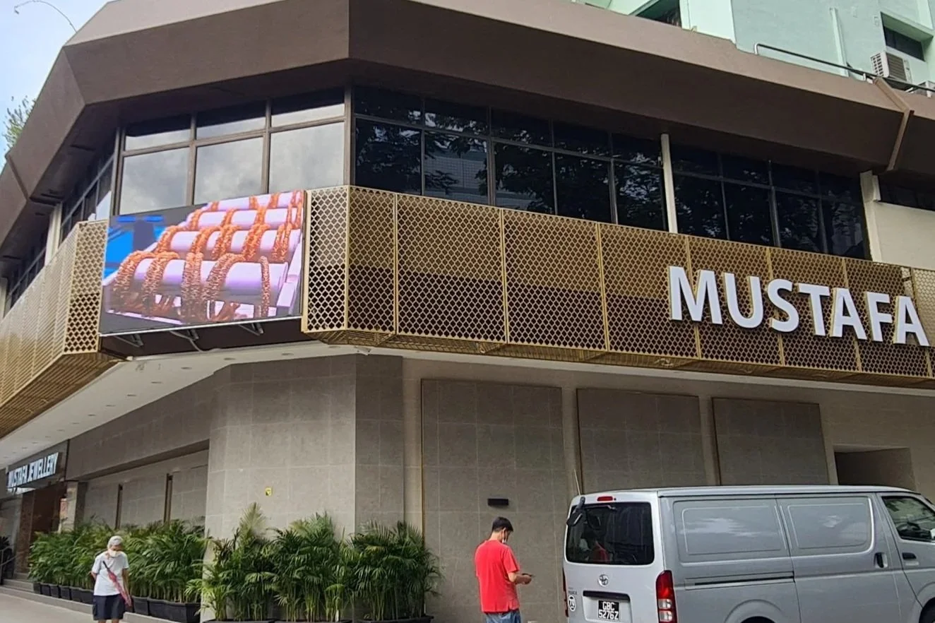 LED+Screen+in+Singapore+mustafa.jpg