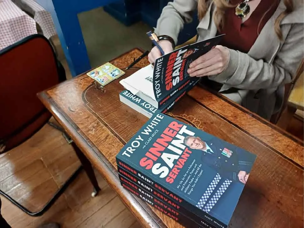 Clare-Bruce-Books-Armidale-Book-Launch-08.jpg