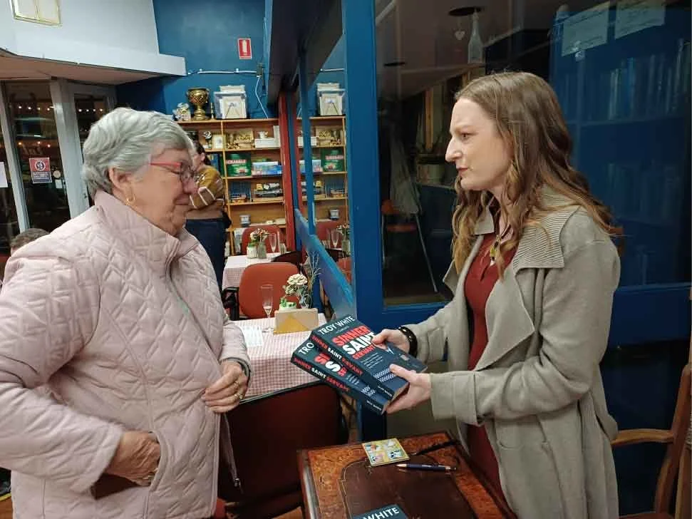 Clare-Bruce-Books-Armidale-Book-Launch-06.jpg
