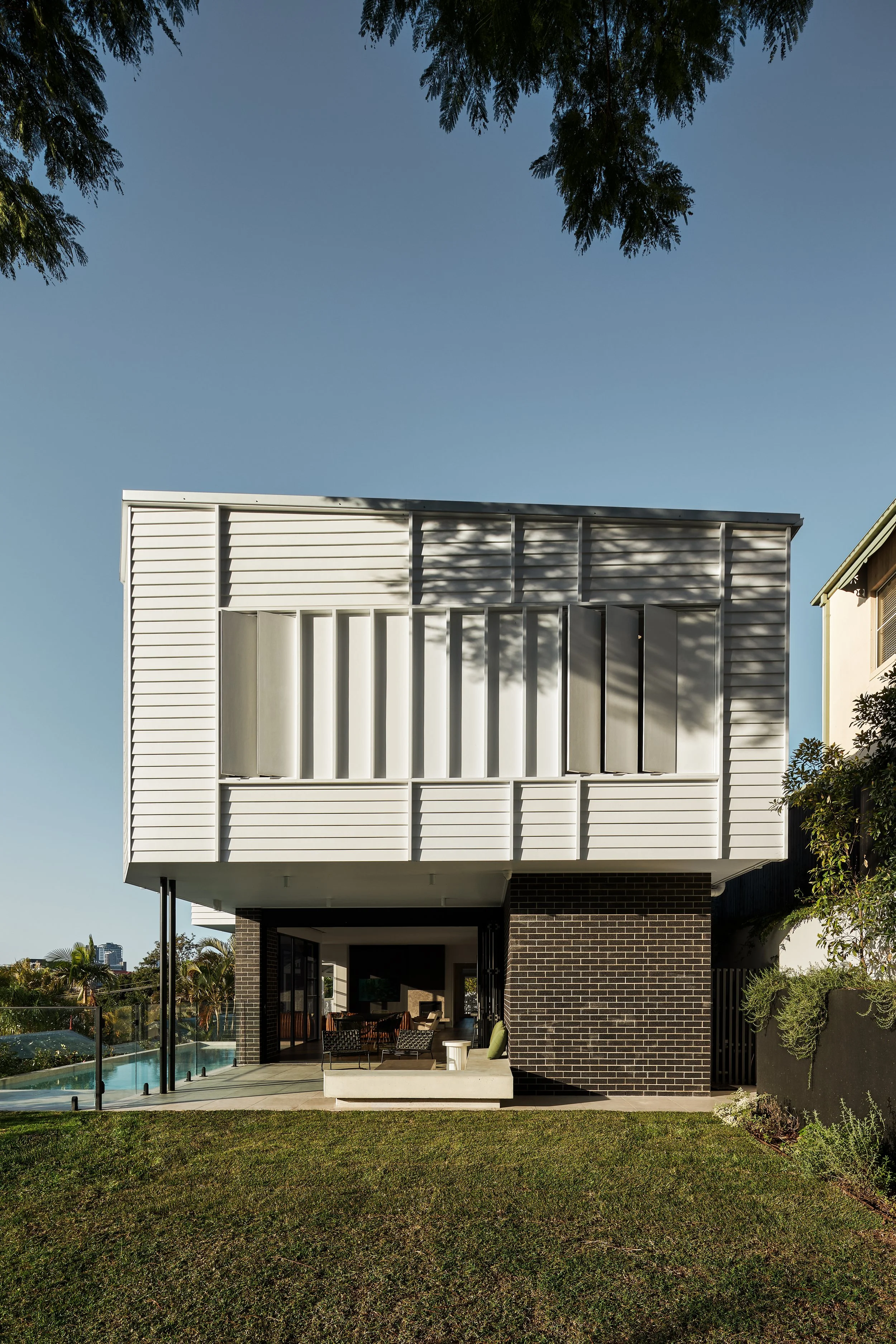 Mullin Street architectural home in Paddington, Brisbane, designed by Tim Stewart Architects and built by Valdemar