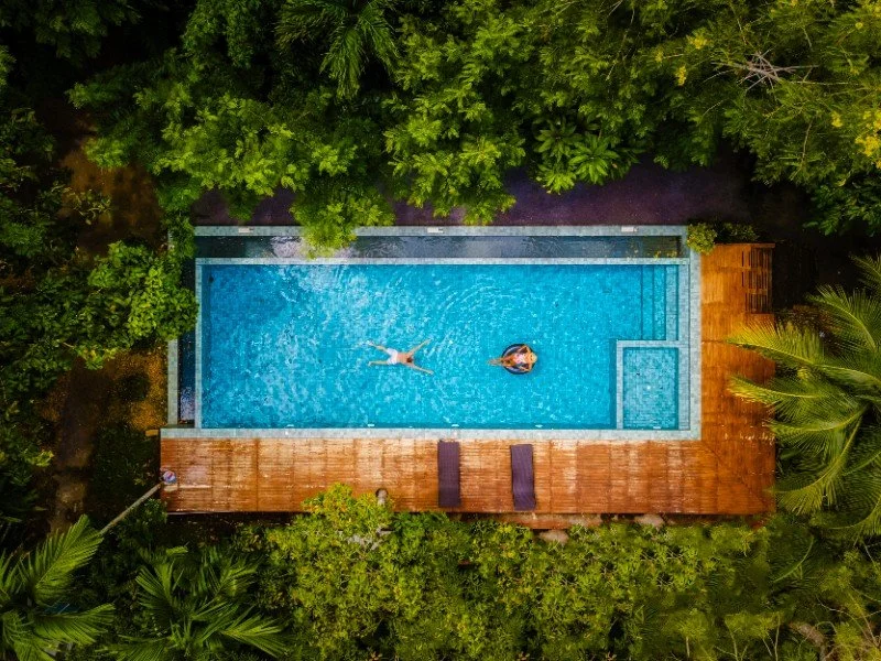 Piscinas inteligentes para ahorro de agua sostenible