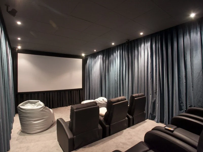Montar una sala de cine en un hogar particular