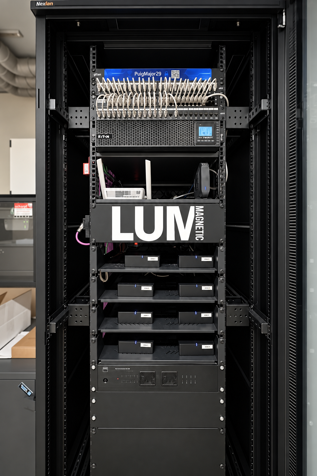 Puigmajor-LUM-Magnetic (54).png