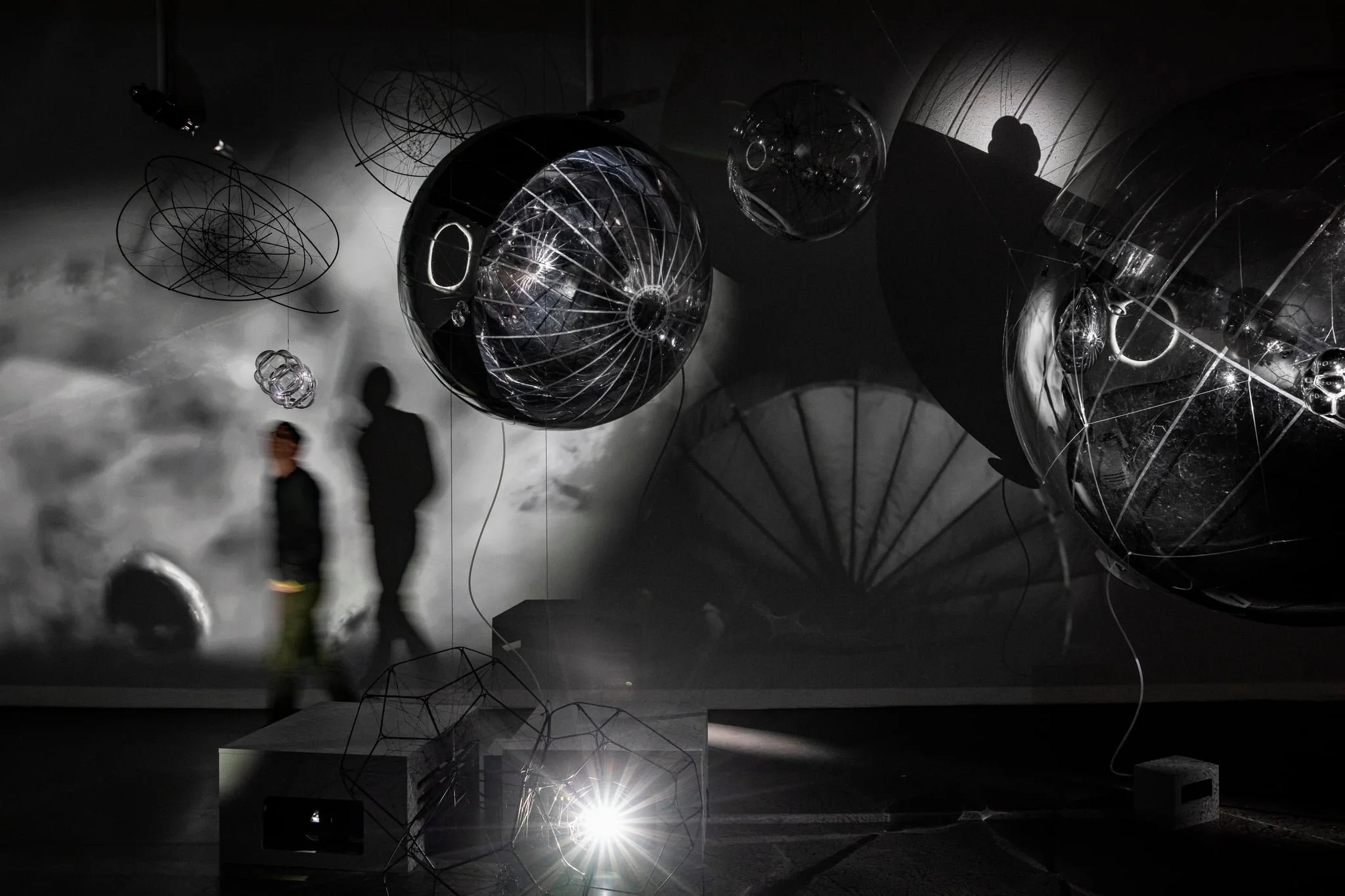 Particular Matter(s) - Studio Tomas Saraceno - Exhibition - The Shed, New York - 2022