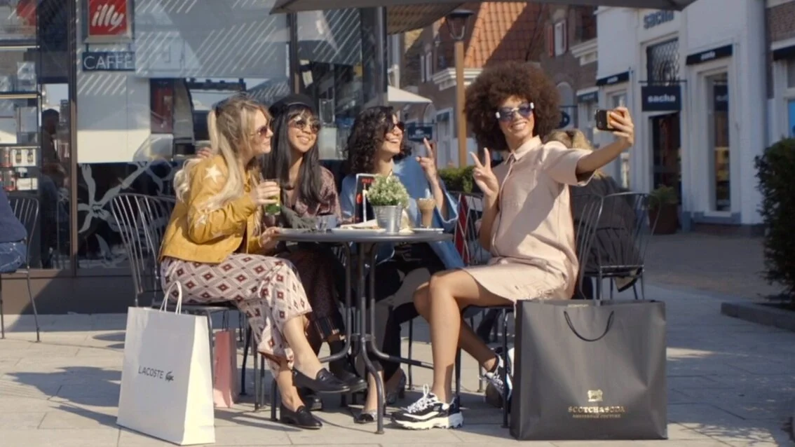 Batavia Stad Fashion Outlet (Commercial)