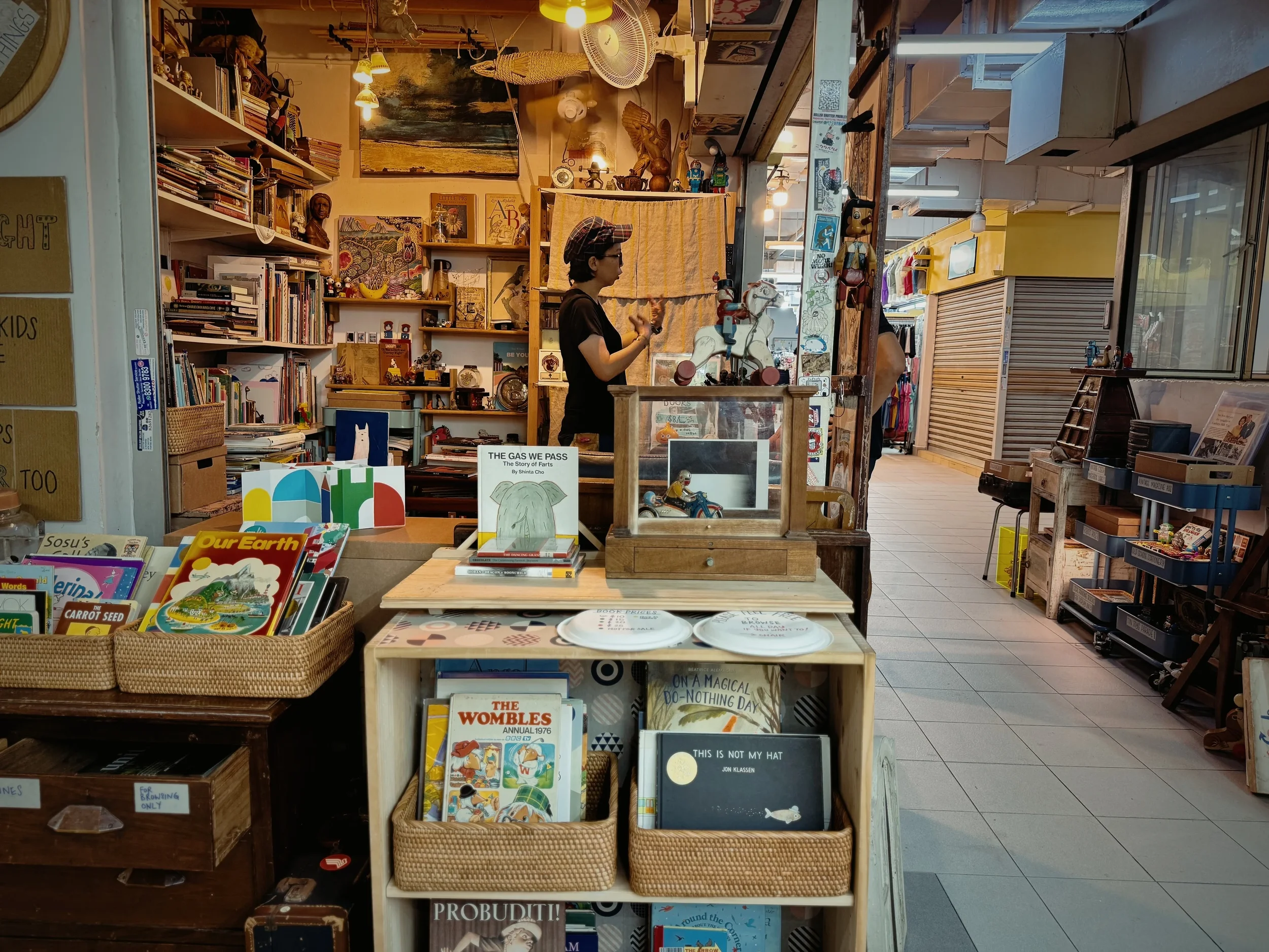 Eliko Picture Books &amp; things