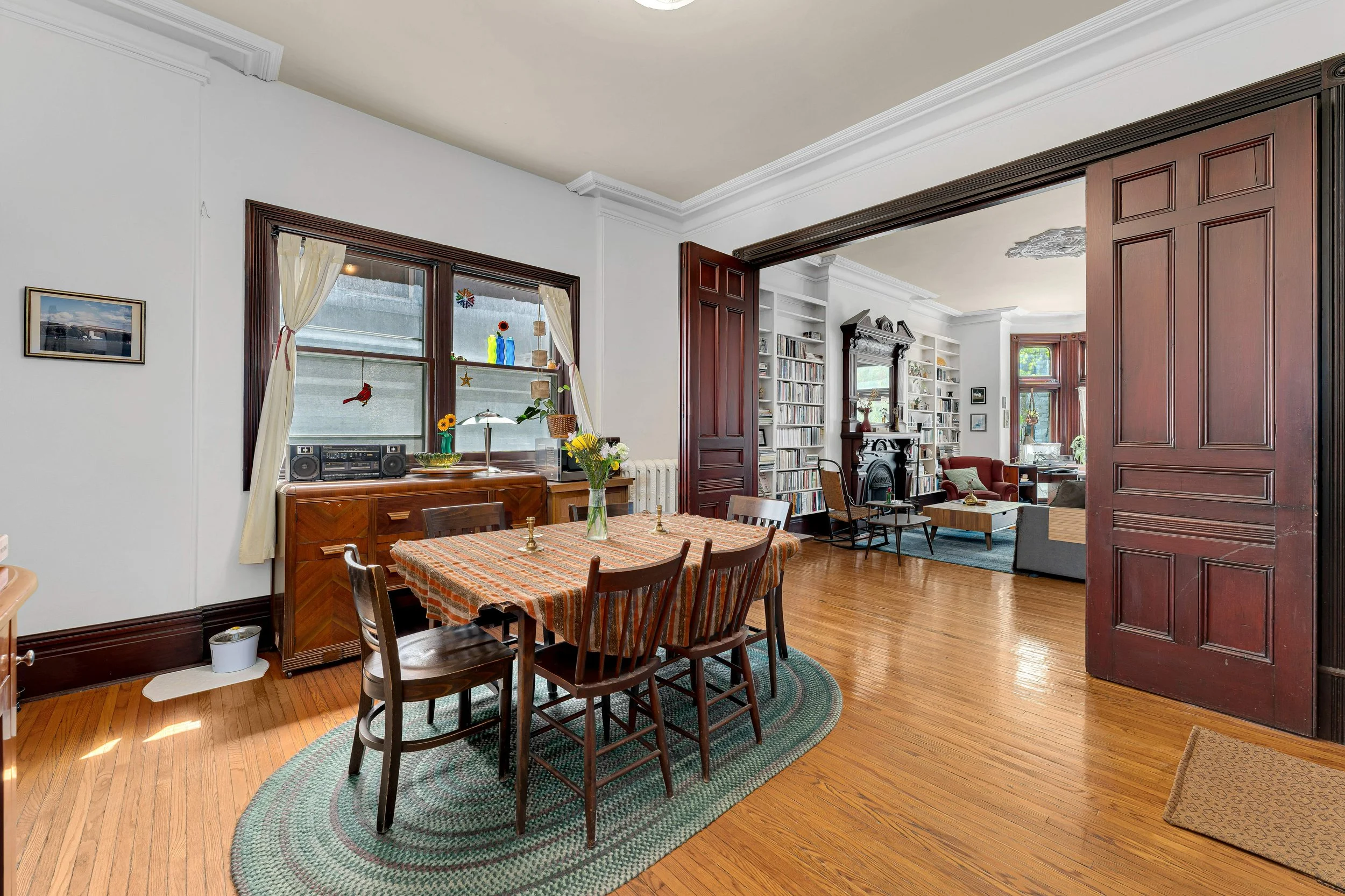 apartment 1 dining room and kitchen