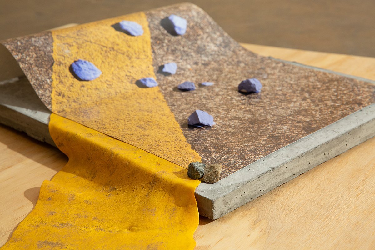 Photosculpture_Concrete_AcrylicSkin_detail+copy.jpg