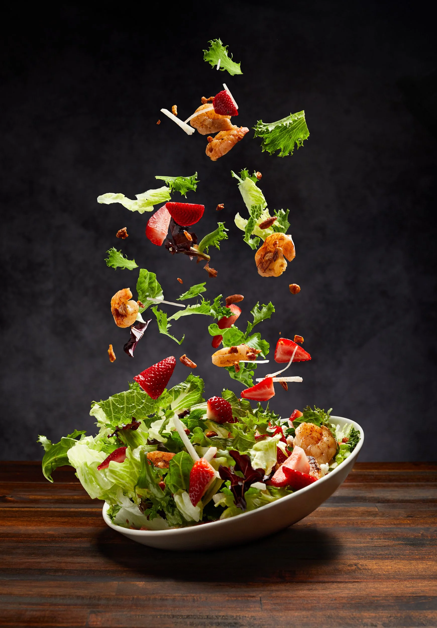 GrilledShrimpStrawberrySalad_StopMotion_5483 copy.jpg