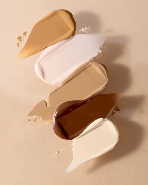 commercial-photography-swatch-cosmetic-smear-foundation-480x600.jpg