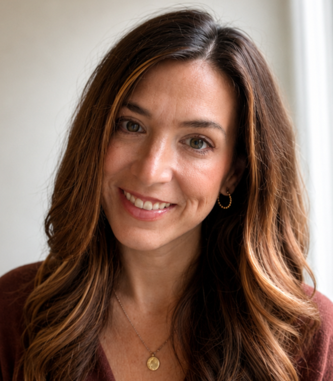 Headshot: Diana Huynh, LICSW, PMH-C therapist in Cumberland, Rhode Island.