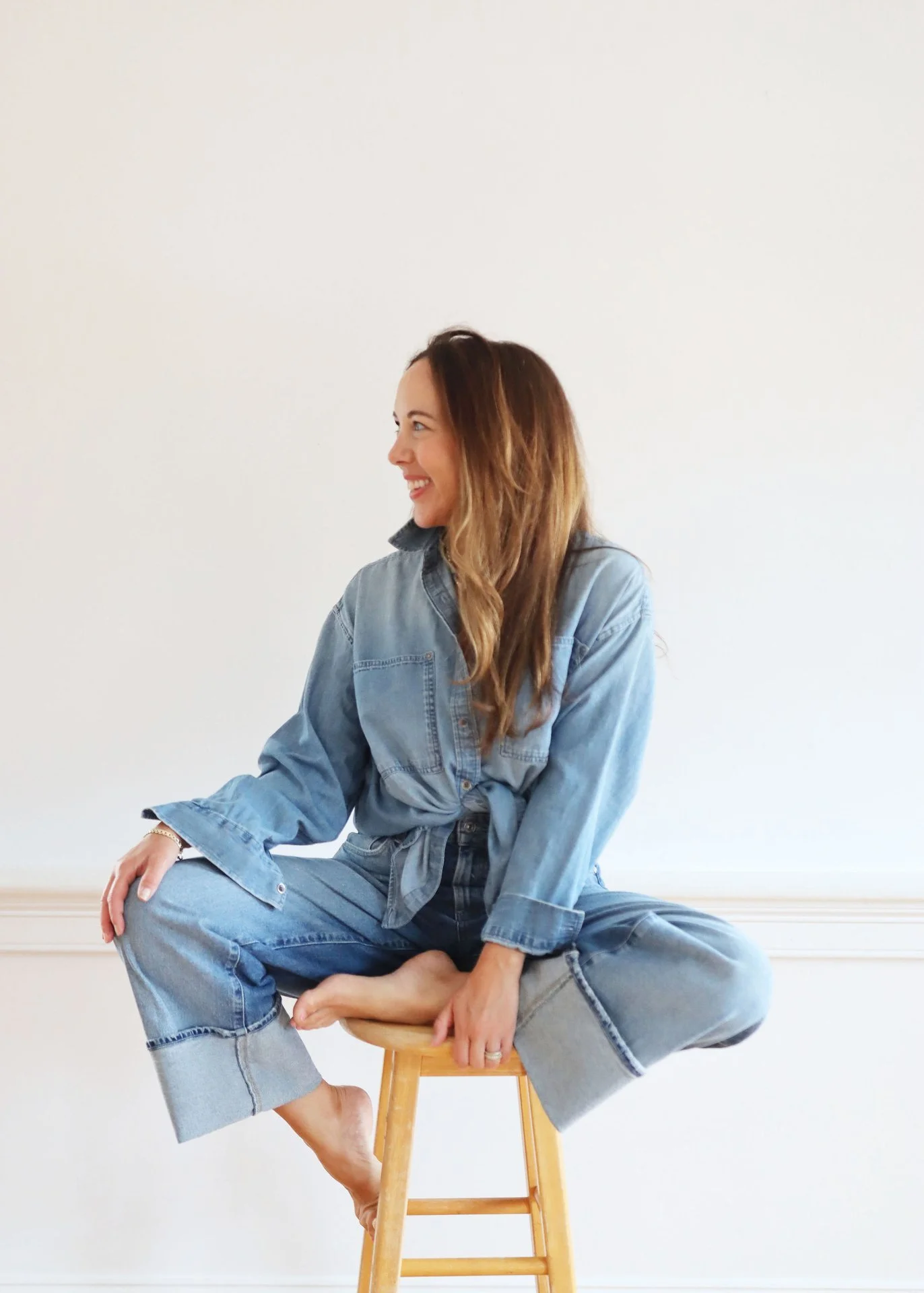 Meagan Fitzgerald Newburyport life coaching, podcast host, studio owner . Free resources, 1:1 and group coaching.