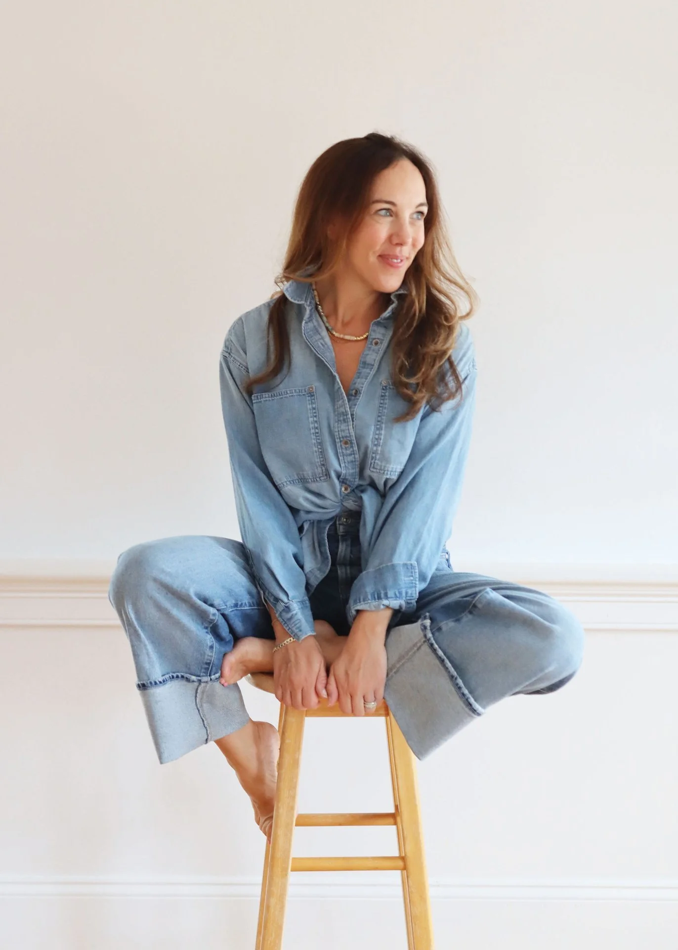Meagan Fitzgerald Newburyport life coaching, podcast host, studio owner . Free resources, 1:1 and group coaching.